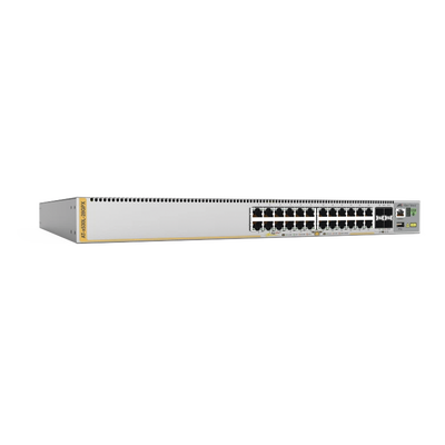 Switch L3 Stackable, 24x 10/100/1000-T PoE+, 4x SFP+, Fuente redundante integradas 740 Watts (TAA compliant version)